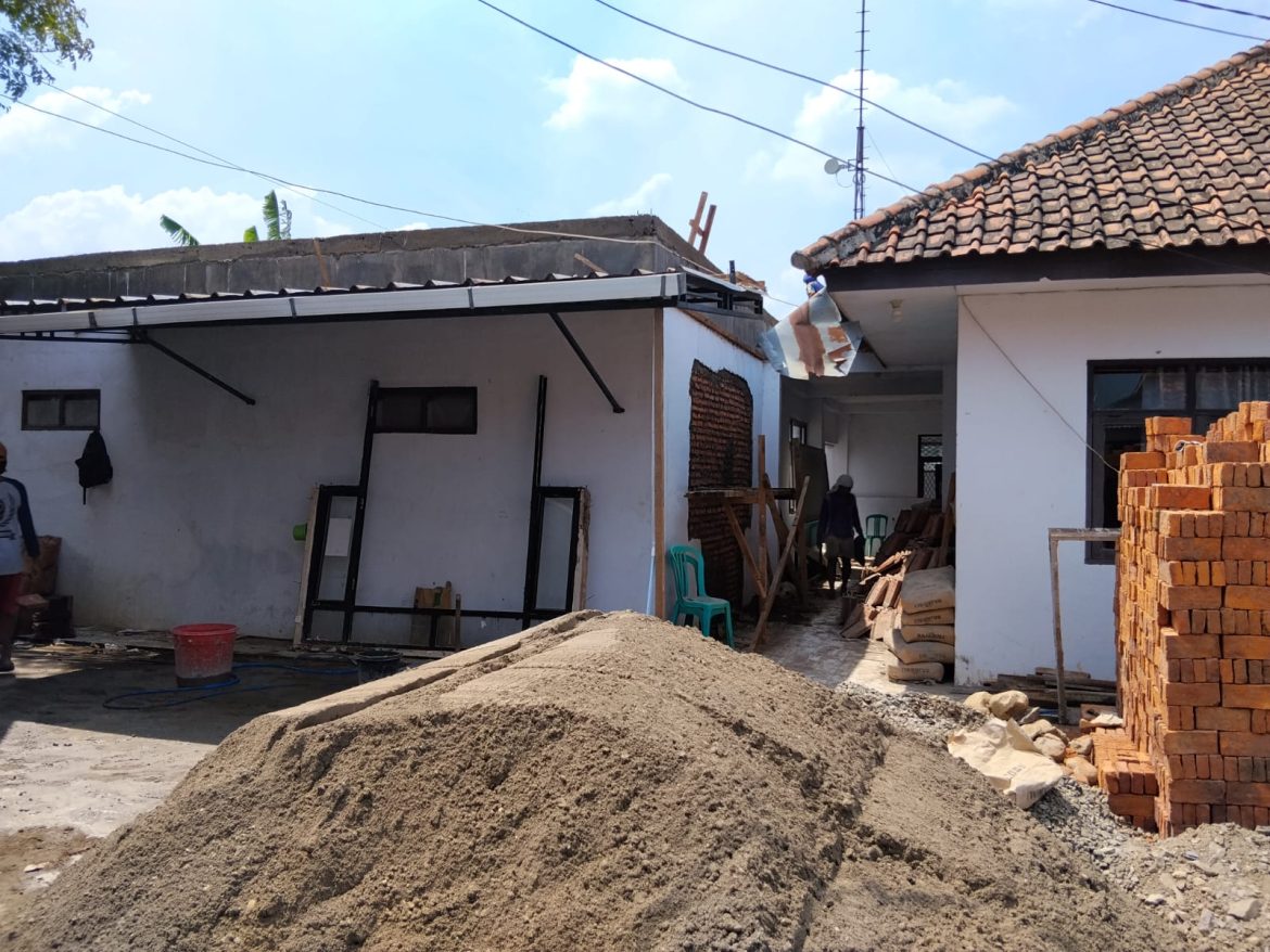 KACAU! Regulasi Disinyalir Hanya Jadi Pajangan: Gedung Aset Milik Negara Dirombak Tanpa SK dan Pelaksanaan Proyek Tanpa Papan Informasi