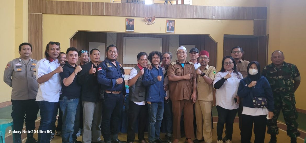Miskomunikasi Berujung Damai, Awak Media dan Kepala Dusun II Linggamekar Sepakat Selesaikan Perselisihan Secara Kekeluargaan
