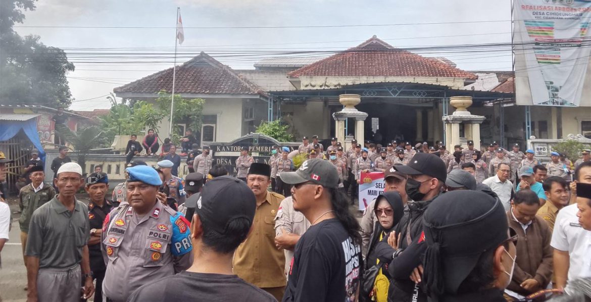 Langkah Tegas APH Tahan Kades Paniis, Pasawahan Disambut Apresiasi, Kasus Cihideung Hilir, Cidahu Kembali Disorot